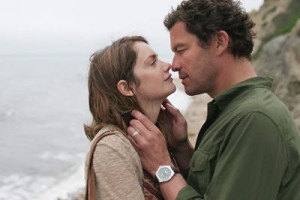 Ruth Wilson and Dominic West in The Affair: Season One